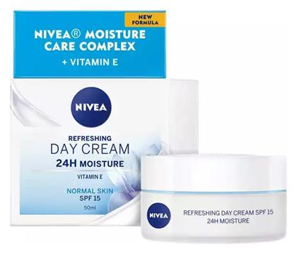 Nivea Essentials Moisture Boost + Refresh 24ωρη Ενυδατική Κρέμα Προσώπου Ημέρας με SPF15 για Κανονικές Επιδερμίδες 50ml