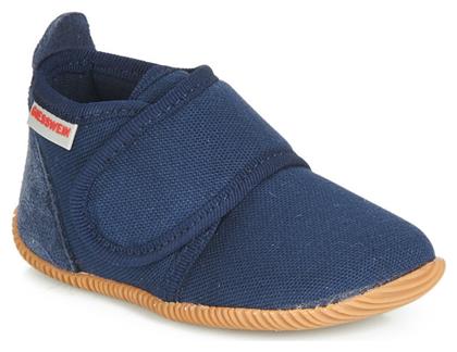 Παντόφλες Giesswein Strass Slim Fit